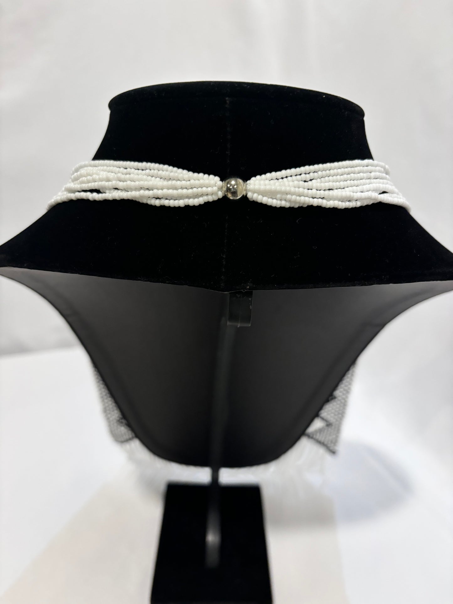 Black/White Combo Traditional Bead Set (Borchar)
